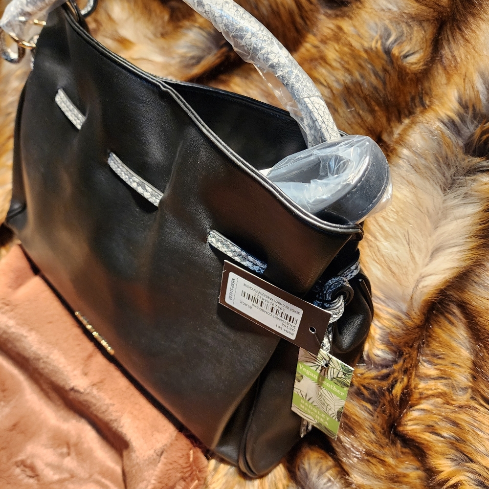 Elegant Black Handbag